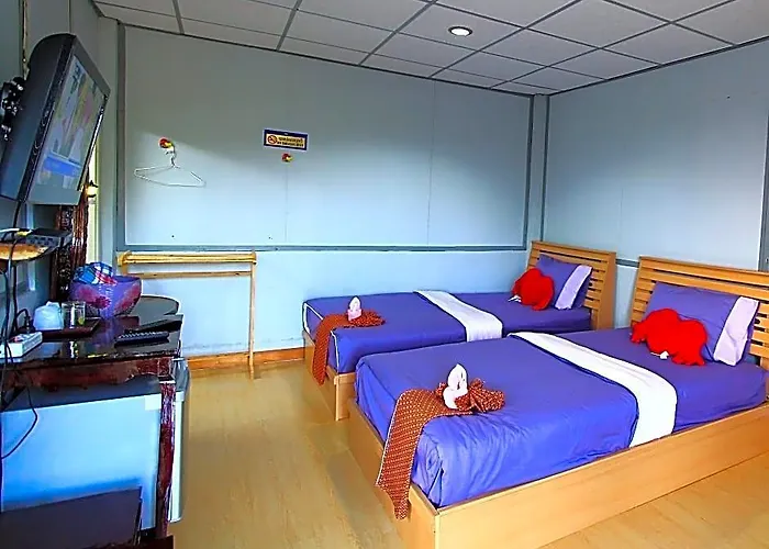 Baanrai Areeya โรงแรม 2*